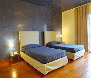 Albatros 4* Syracuse