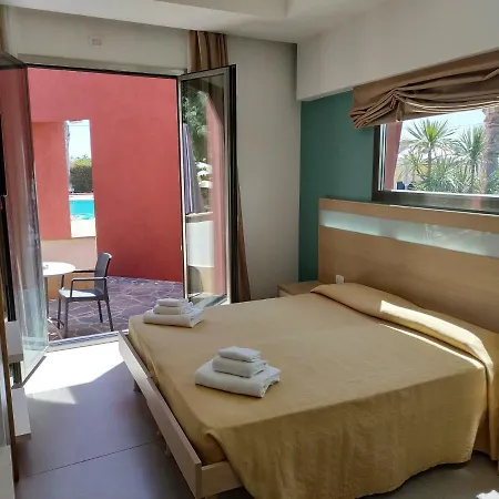 Albatros Hotel 4*